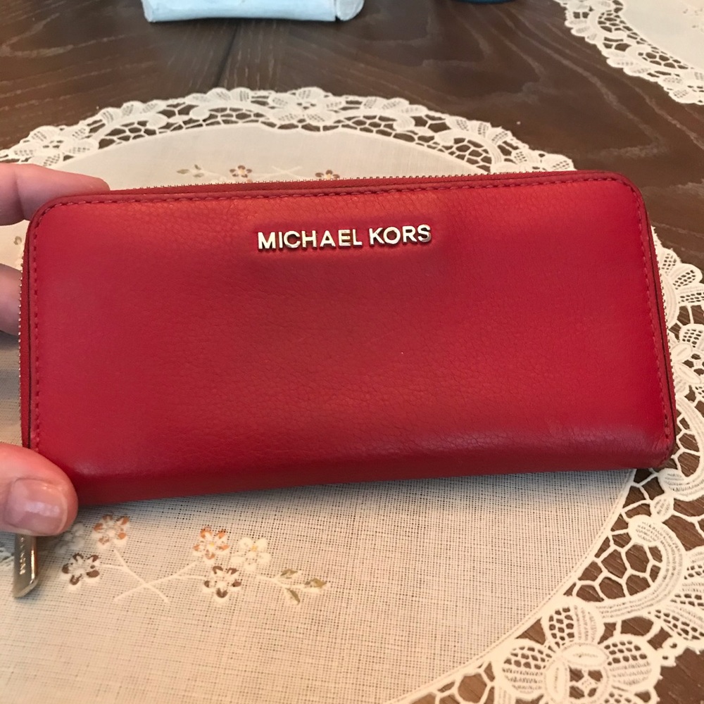Authentic Michael Kors Ladies Wallet